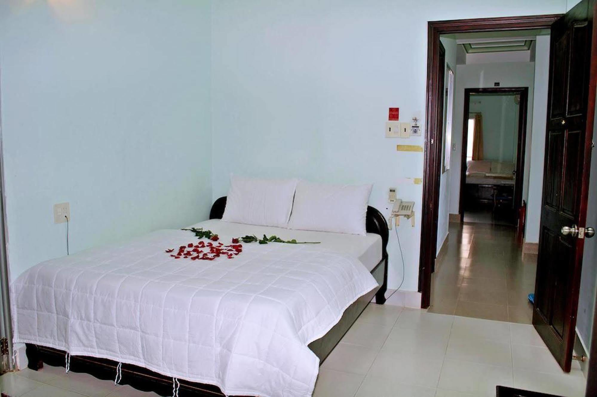 Ht3 Hotel Nha Trang Exterior foto